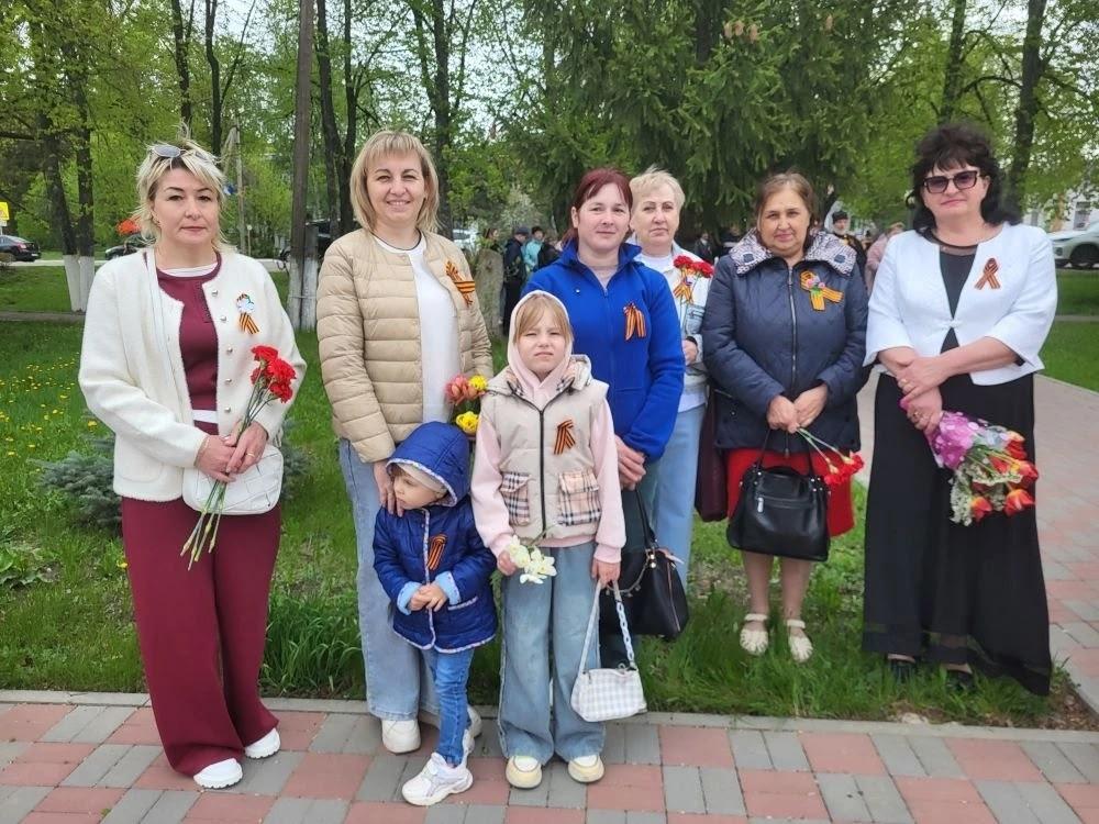 9 мая 2026 года сотрудники ТОГБУЗ "Староюрьевская ЦРБ" приняли участие в митинге в с. Староюрьево у мемориала «Скорбящая мать»